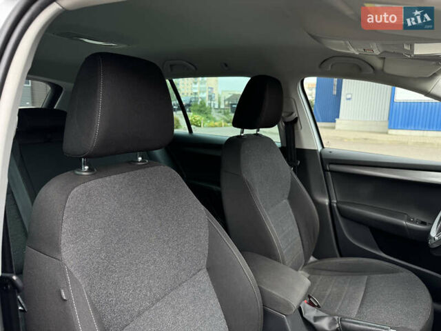 Серый Шкода Октавия, объемом двигателя 2 л и пробегом 259 тыс. км за 14970 $, фото 74 на Automoto.ua