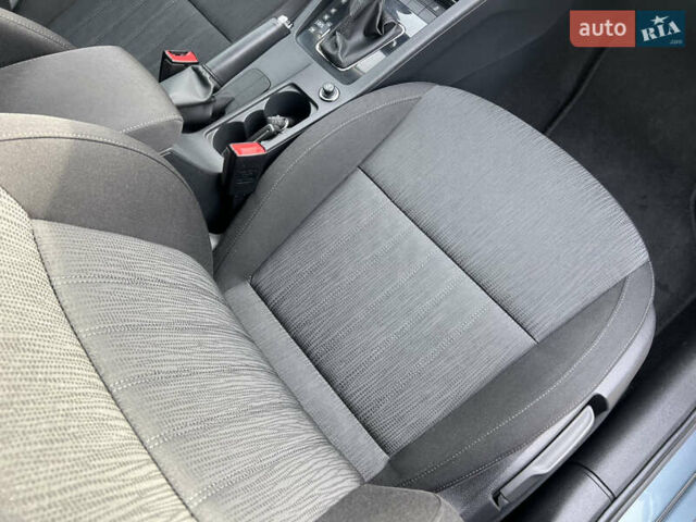 Серый Шкода Октавия, объемом двигателя 2 л и пробегом 210 тыс. км за 17900 $, фото 48 на Automoto.ua