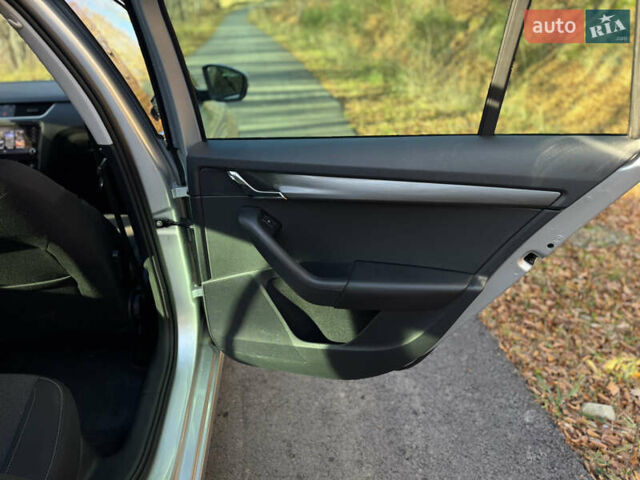 Сірий Шкода Октавія, об'ємом двигуна 1.97 л та пробігом 290 тис. км за 14850 $, фото 35 на Automoto.ua