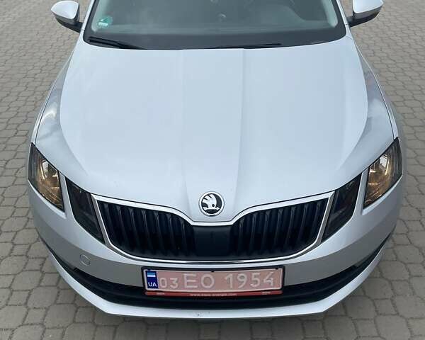 Сірий Шкода Октавія, об'ємом двигуна 2 л та пробігом 265 тис. км за 16300 $, фото 8 на Automoto.ua