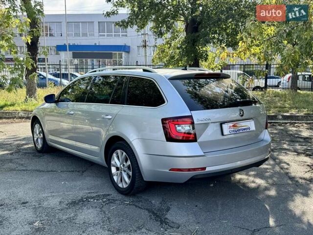 Серый Шкода Октавия, объемом двигателя 1.6 л и пробегом 210 тыс. км за 15990 $, фото 8 на Automoto.ua
