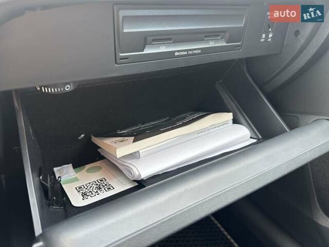 Серый Шкода Октавия, объемом двигателя 1.97 л и пробегом 210 тыс. км за 18500 $, фото 47 на Automoto.ua