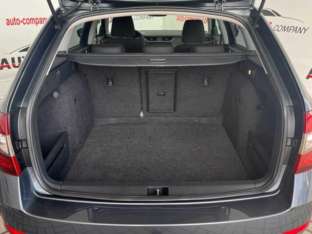 Сірий Шкода Октавія, об'ємом двигуна 1.6 л та пробігом 194 тис. км за 16950 $, фото 4 на Automoto.ua