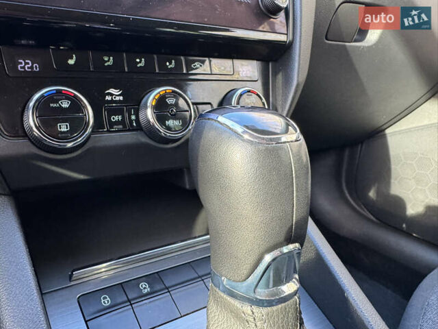 Сірий Шкода Октавія, об'ємом двигуна 1.97 л та пробігом 290 тис. км за 14850 $, фото 30 на Automoto.ua