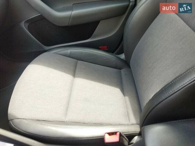 Шкода Октавия 2019 в Житомире на Automoto.ua Серый Шкода Октавия, объемом двигателя 1.6 л и пробегом 211 тыс. км за 13499 $, фото 14 на Automoto.ua