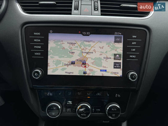 Серый Шкода Октавия, объемом двигателя 2 л и пробегом 259 тыс. км за 14970 $, фото 47 на Automoto.ua