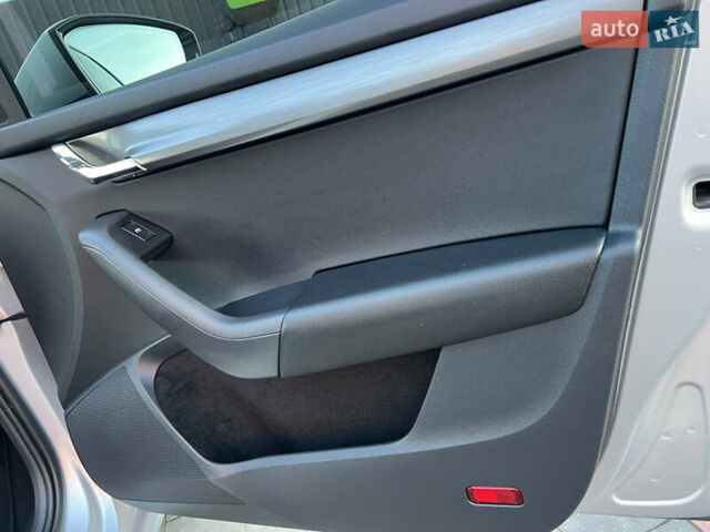 Сірий Шкода Октавія, об'ємом двигуна 1.97 л та пробігом 235 тис. км за 16799 $, фото 57 на Automoto.ua