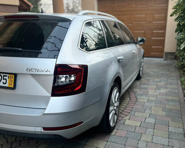Серый Шкода Октавия, объемом двигателя 1.97 л и пробегом 255 тыс. км за 16999 $, фото 5 на Automoto.ua