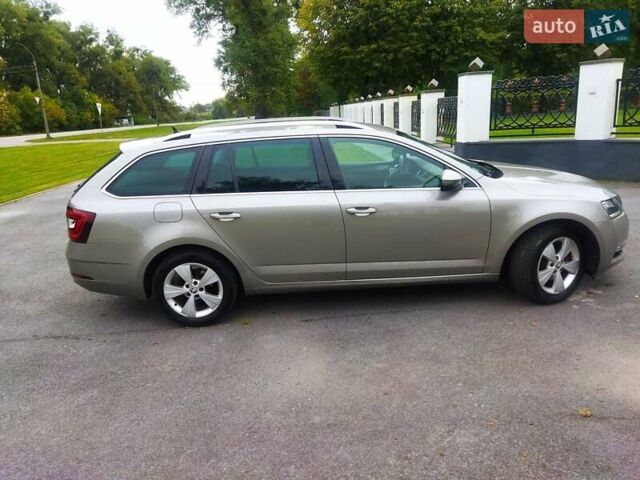 Серый Шкода Октавия, объемом двигателя 1.6 л и пробегом 212 тыс. км за 13500 $, фото 4 на Automoto.ua