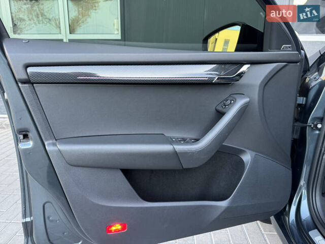 Серый Шкода Октавия, объемом двигателя 2 л и пробегом 174 тыс. км за 20500 $, фото 84 на Automoto.ua