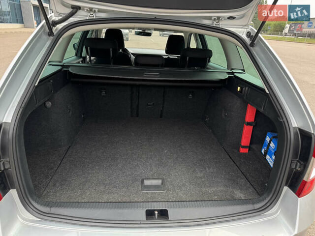 Серый Шкода Октавия, объемом двигателя 2 л и пробегом 259 тыс. км за 14970 $, фото 88 на Automoto.ua