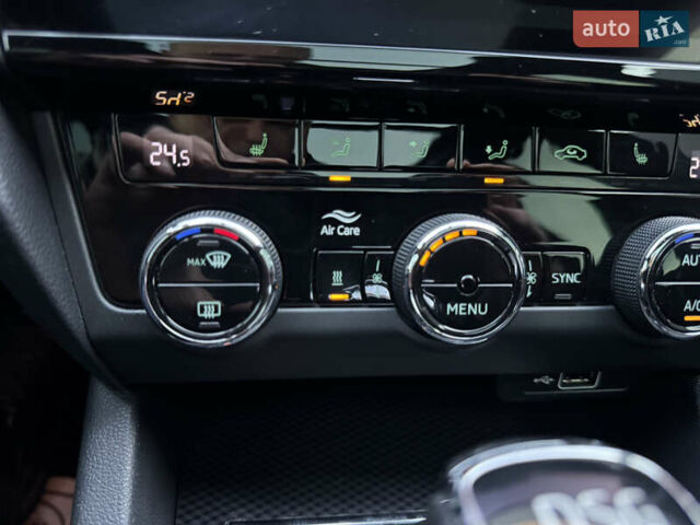 Серый Шкода Октавия, объемом двигателя 2 л и пробегом 174 тыс. км за 20500 $, фото 58 на Automoto.ua