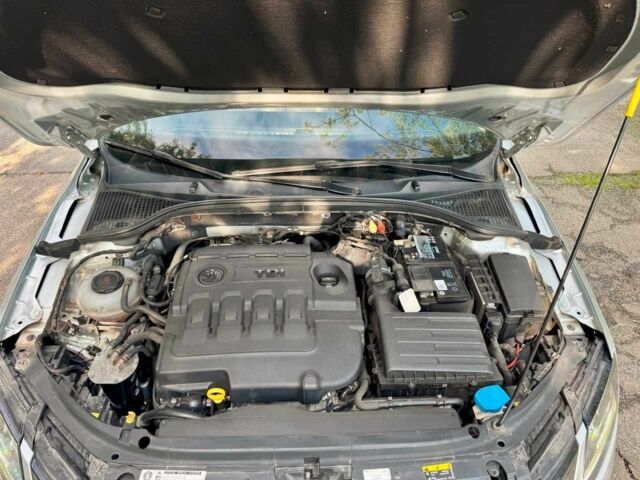 Серый Шкода Октавия, объемом двигателя 1.6 л и пробегом 210 тыс. км за 15990 $, фото 17 на Automoto.ua