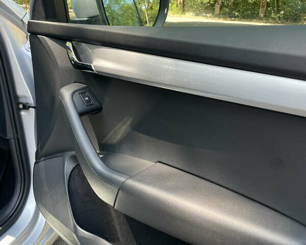 Сірий Шкода Октавія, об'ємом двигуна 1.6 л та пробігом 163 тис. км за 16100 $, фото 27 на Automoto.ua