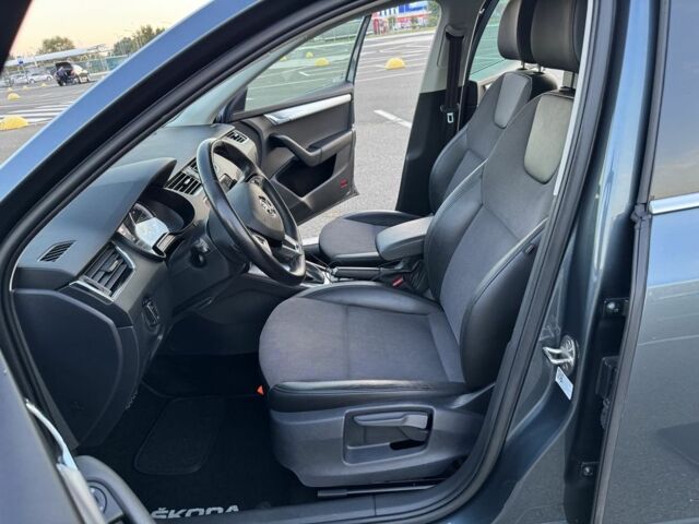 Серый Шкода Октавия, объемом двигателя 1.6 л и пробегом 325 тыс. км за 13500 $, фото 5 на Automoto.ua