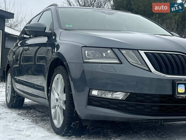 Серый Шкода Октавия, объемом двигателя 2 л и пробегом 285 тыс. км за 15900 $, фото 11 на Automoto.ua