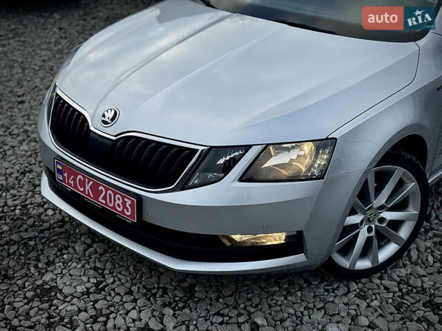 Серый Шкода Октавия, объемом двигателя 2 л и пробегом 291 тыс. км за 14800 $, фото 21 на Automoto.ua