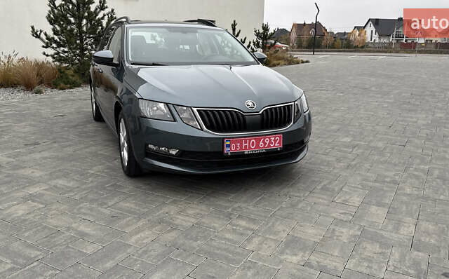 Сірий Шкода Октавія, об'ємом двигуна 1.6 л та пробігом 219 тис. км за 14300 $, фото 4 на Automoto.ua