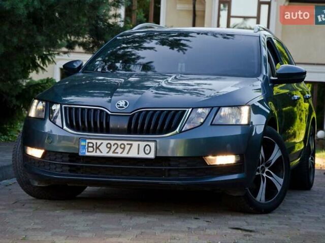 Серый Шкода Октавия, объемом двигателя 1.6 л и пробегом 336 тыс. км за 13800 $, фото 6 на Automoto.ua