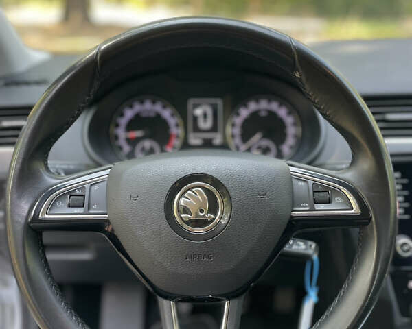 Сірий Шкода Октавія, об'ємом двигуна 1.6 л та пробігом 163 тис. км за 16100 $, фото 26 на Automoto.ua