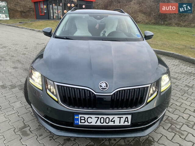 Серый Шкода Октавия, объемом двигателя 1.97 л и пробегом 290 тыс. км за 14800 $, фото 45 на Automoto.ua