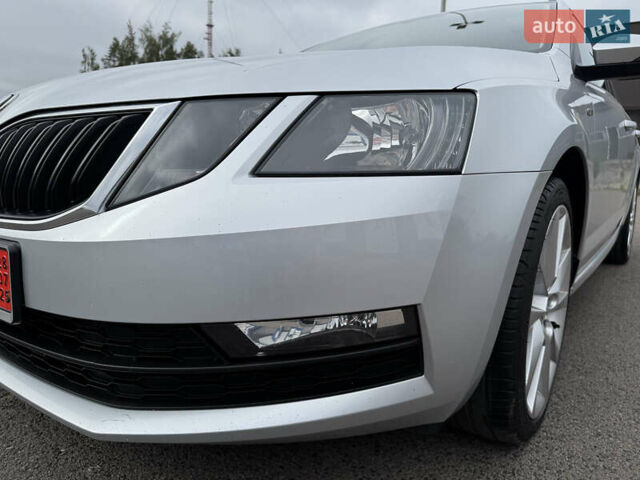 Серый Шкода Октавия, объемом двигателя 2 л и пробегом 259 тыс. км за 14970 $, фото 25 на Automoto.ua