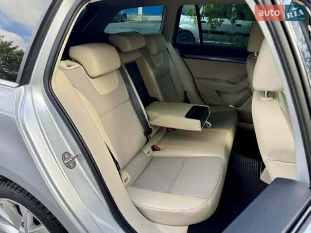 Серый Шкода Октавия, объемом двигателя 1.6 л и пробегом 210 тыс. км за 15990 $, фото 19 на Automoto.ua