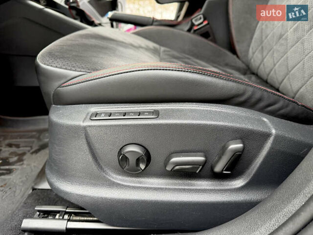 Серый Шкода Октавия, объемом двигателя 2 л и пробегом 203 тыс. км за 24200 $, фото 46 на Automoto.ua