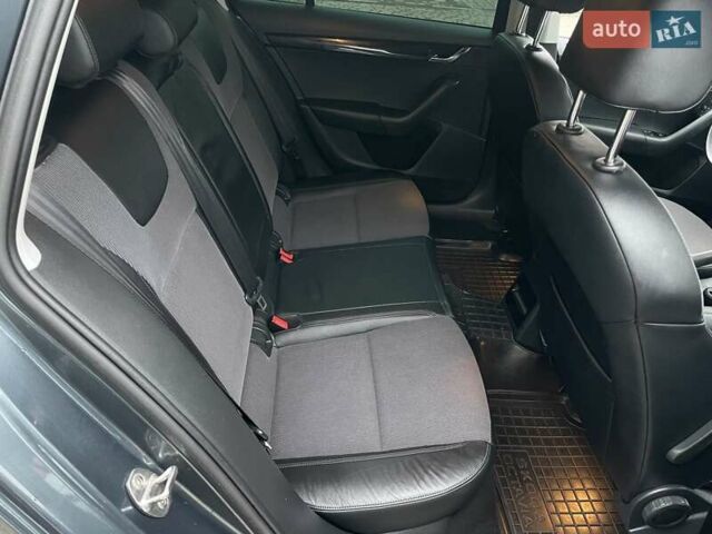 Сірий Шкода Октавія, об'ємом двигуна 1.6 л та пробігом 206 тис. км за 15555 $, фото 31 на Automoto.ua