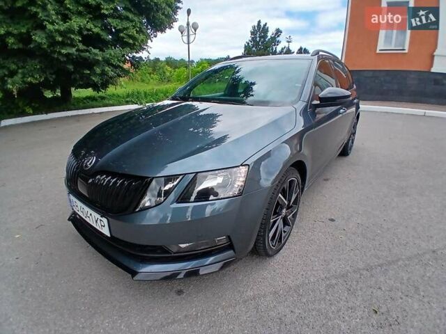 Серый Шкода Октавия, объемом двигателя 1.5 л и пробегом 221 тыс. км за 15500 $, фото 21 на Automoto.ua