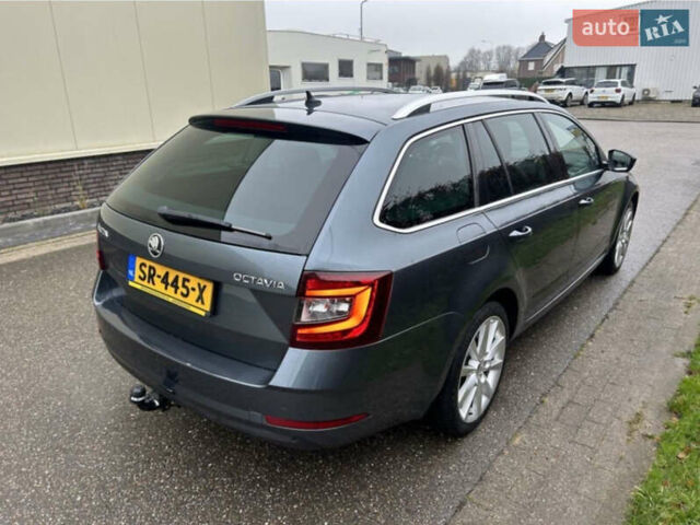 Сірий Шкода Октавія, об'ємом двигуна 2 л та пробігом 185 тис. км за 16750 $, фото 4 на Automoto.ua
