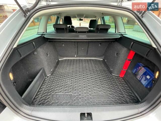 Сірий Шкода Октавія, об'ємом двигуна 2 л та пробігом 265 тис. км за 16300 $, фото 29 на Automoto.ua