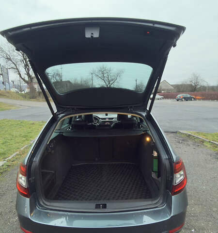 Серый Шкода Октавия, объемом двигателя 1.97 л и пробегом 241 тыс. км за 15650 $, фото 16 на Automoto.ua