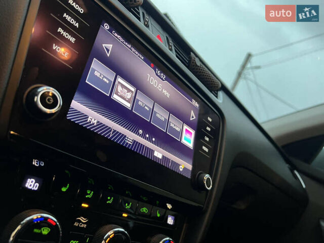 Шкода Октавия 2019 в Дрогобыче на Automoto.ua Серый Шкода Октавия, объемом двигателя 1.97 л и пробегом 231 тыс. км за 16999 $, фото 44 на Automoto.ua