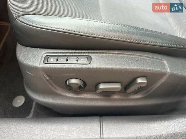Сірий Шкода Октавія, об'ємом двигуна 1.6 л та пробігом 153 тис. км за 15500 $, фото 12 на Automoto.ua