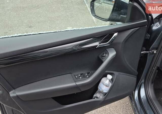 Серый Шкода Октавия, объемом двигателя 2 л и пробегом 235 тыс. км за 19800 $, фото 23 на Automoto.ua