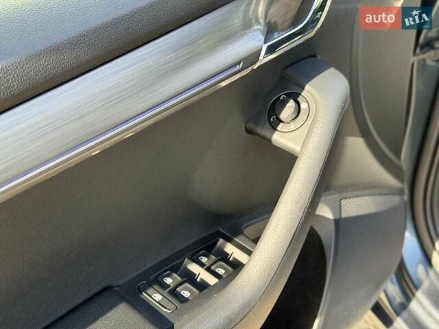 Сірий Шкода Октавія, об'ємом двигуна 1.97 л та пробігом 150 тис. км за 20900 $, фото 43 на Automoto.ua