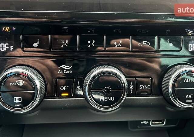 Серый Шкода Октавия, объемом двигателя 1.5 л и пробегом 255 тыс. км за 15990 $, фото 19 на Automoto.ua