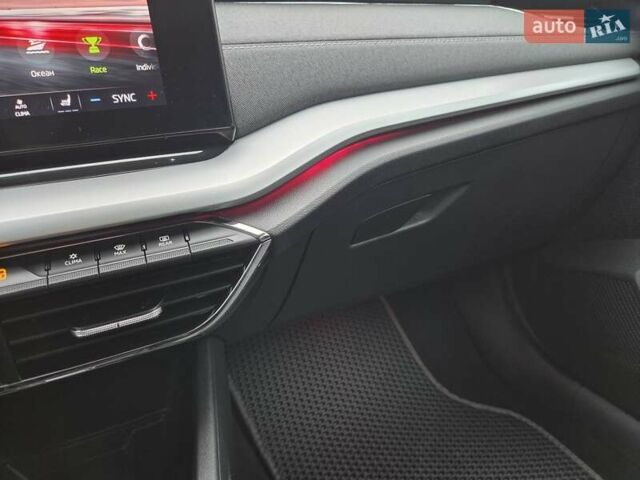 Сірий Шкода Октавія, об'ємом двигуна 1.97 л та пробігом 193 тис. км за 21200 $, фото 5 на Automoto.ua