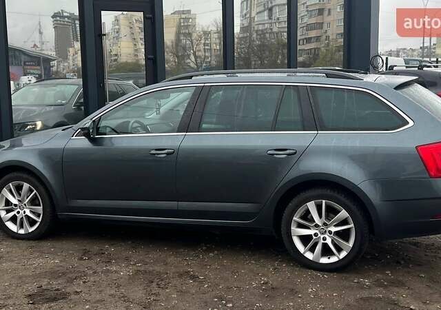 Серый Шкода Октавия, объемом двигателя 1.5 л и пробегом 255 тыс. км за 15990 $, фото 3 на Automoto.ua