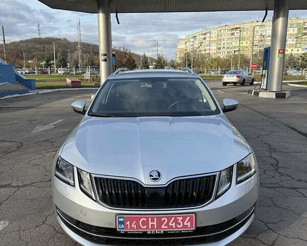 Серый Шкода Октавия, объемом двигателя 2 л и пробегом 182 тыс. км за 15300 $, фото 6 на Automoto.ua