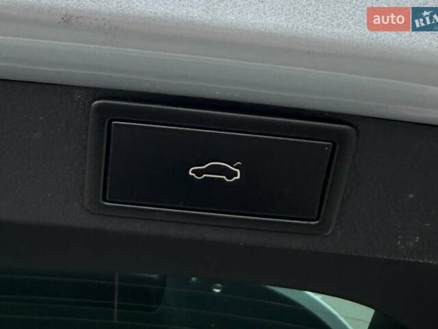 Шкода Октавия 2020 в Ивано-Франковске на Automoto.ua Серый Шкода Октавия, объемом двигателя 1.97 л и пробегом 142 тыс. км за 23100 $, фото 29 на Automoto.ua