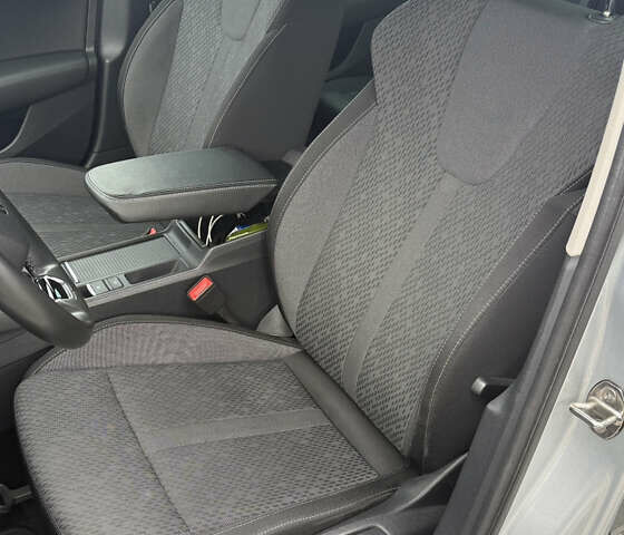 Шкода Октавия 2020 в Ивано-Франковске на Automoto.ua Серый Шкода Октавия, объемом двигателя 1.97 л и пробегом 142 тыс. км за 23100 $, фото 24 на Automoto.ua