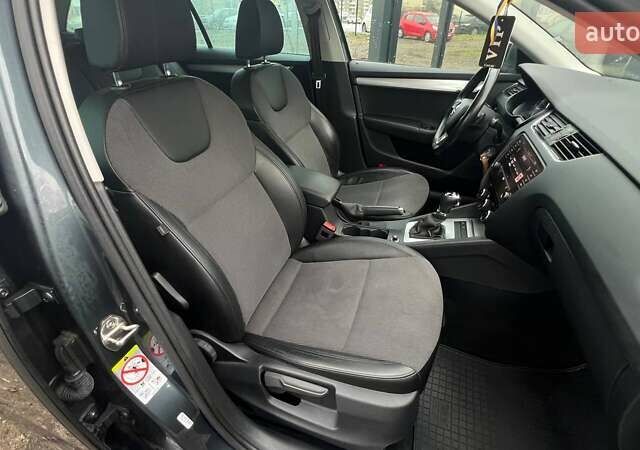 Серый Шкода Октавия, объемом двигателя 1.5 л и пробегом 255 тыс. км за 15990 $, фото 10 на Automoto.ua