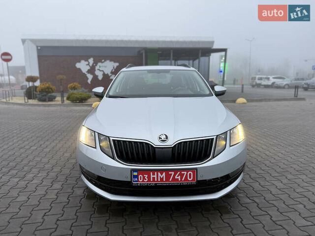 Сірий Шкода Октавія, об'ємом двигуна 1.6 л та пробігом 247 тис. км за 14200 $, фото 7 на Automoto.ua