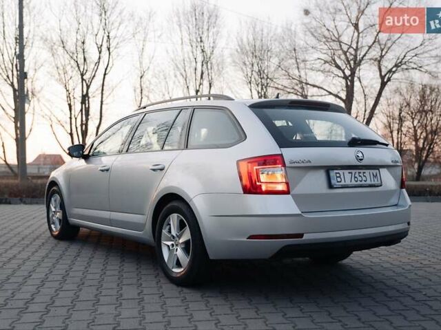 Шкода Октавия 2020 в Киеве на Automoto.ua Серый Шкода Октавия, объемом двигателя 1.97 л и пробегом 273 тыс. км за 15300 $, фото 16 на Automoto.ua