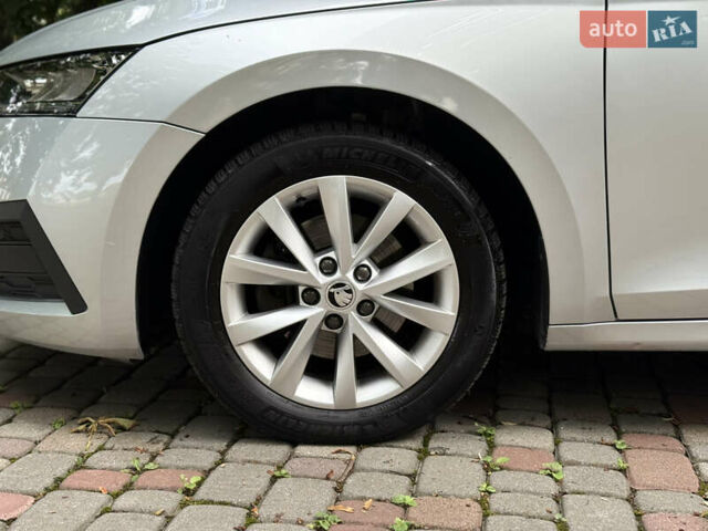 Шкода Октавія 2020 у Тячеве на Automoto.ua Сірий Шкода Октавія, об'ємом двигуна 2 л та пробігом 190 тис. км за 17500 $, фото 15 на Automoto.ua