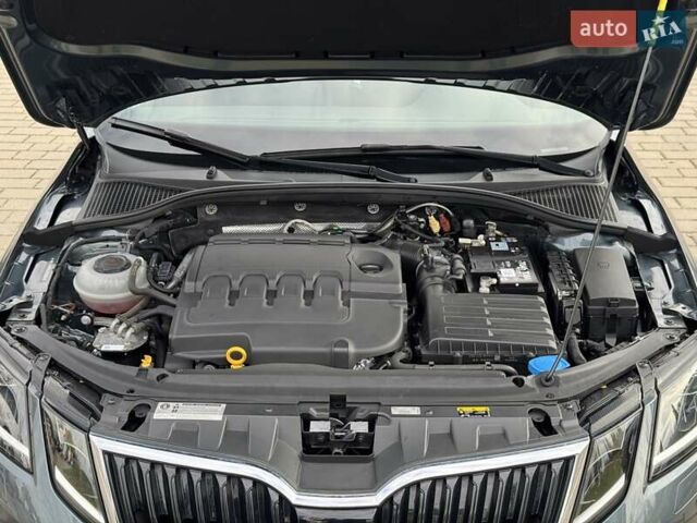 Сірий Шкода Октавія, об'ємом двигуна 1.97 л та пробігом 150 тис. км за 20900 $, фото 83 на Automoto.ua