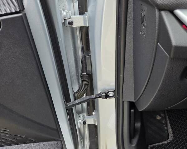 Сірий Шкода Октавія, об'ємом двигуна 1.97 л та пробігом 193 тис. км за 21200 $, фото 11 на Automoto.ua