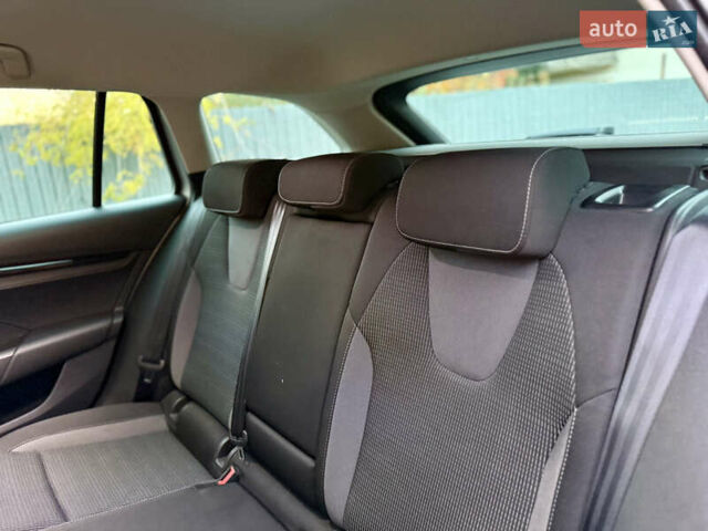 Сірий Шкода Октавія, об'ємом двигуна 1.97 л та пробігом 221 тис. км за 17800 $, фото 15 на Automoto.ua
